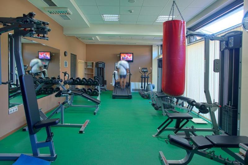 Zoo - Secured Paid Parking Hotel Sofia